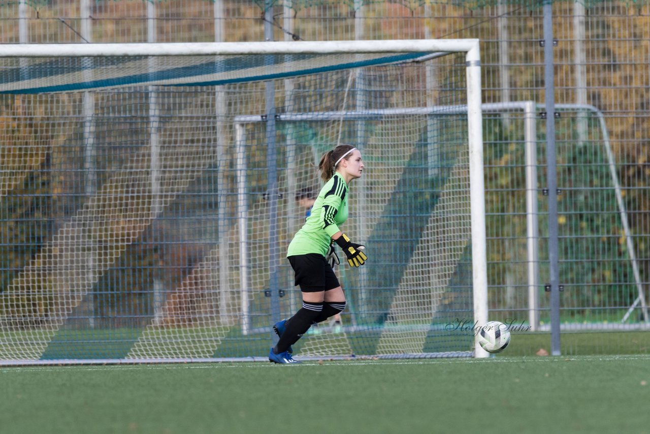 Bild 177 - F SSC Hagen Ahrensburg - SV Frisia 03 Risum-Lindholm : Ergebnis: 2:0